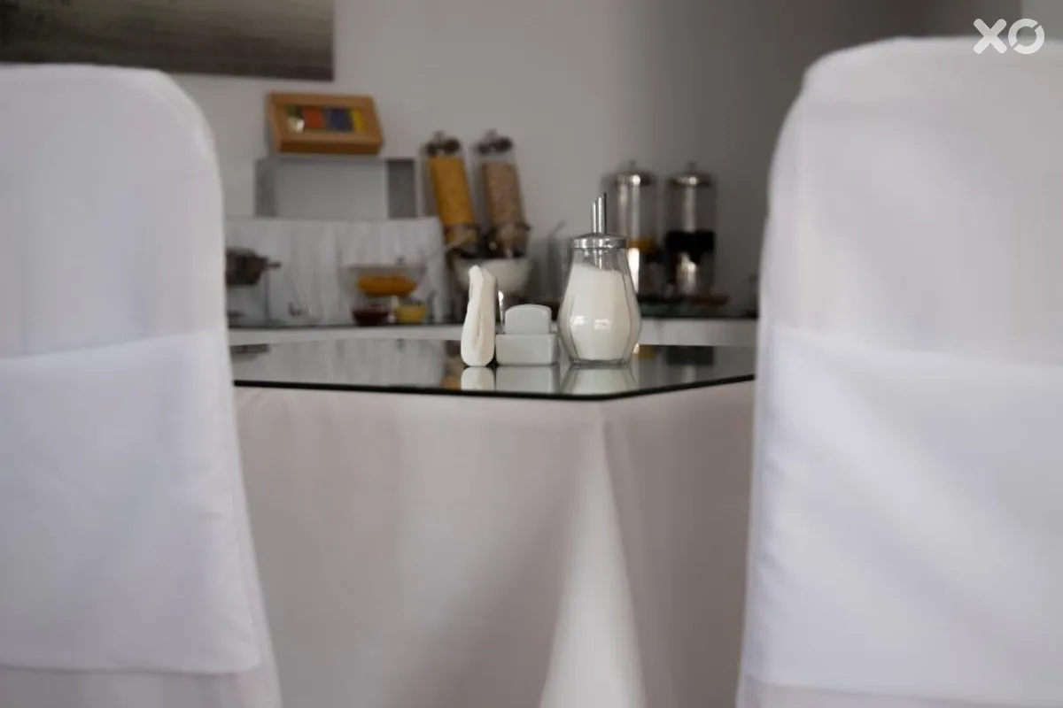 Areti Hotel