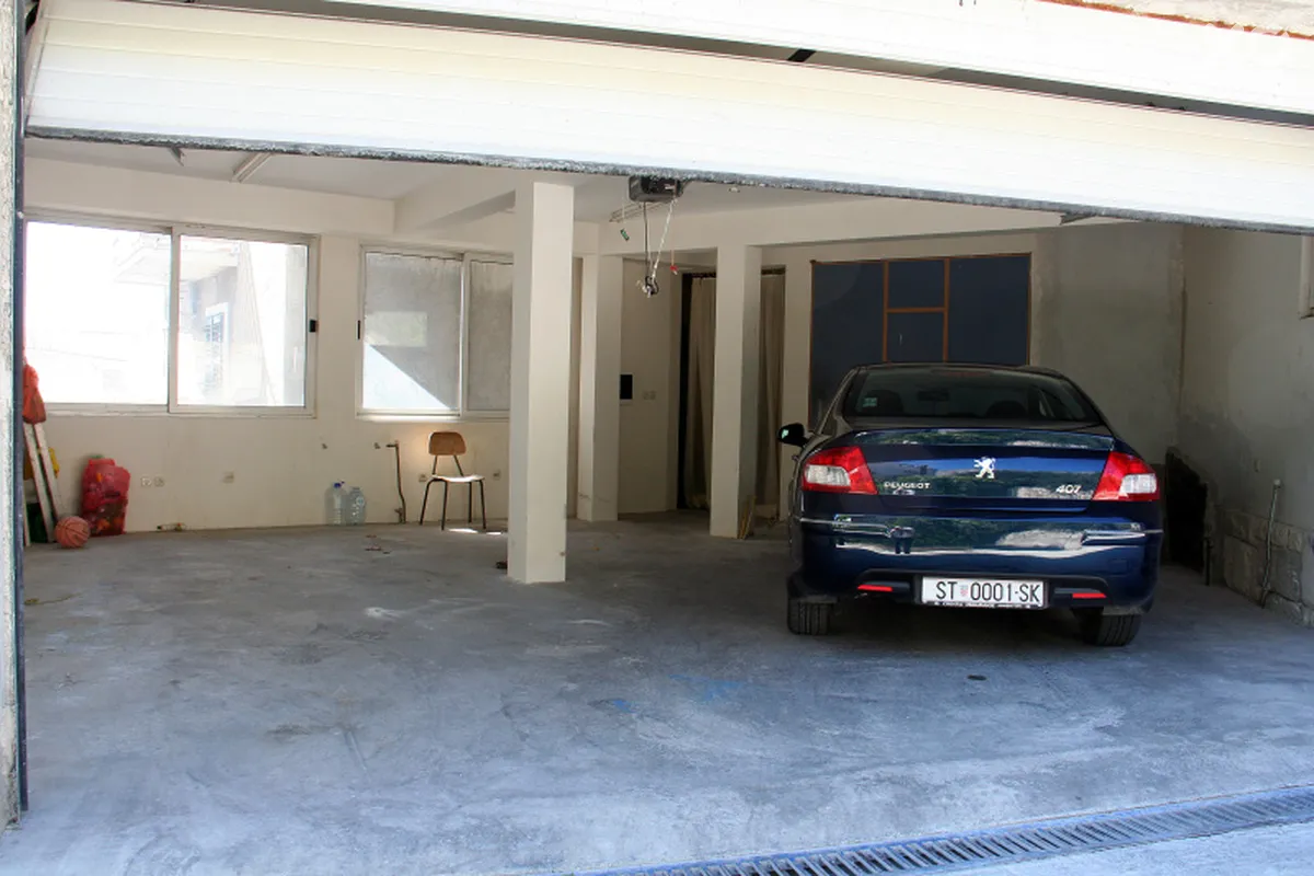 Katusic-Duce Apartments