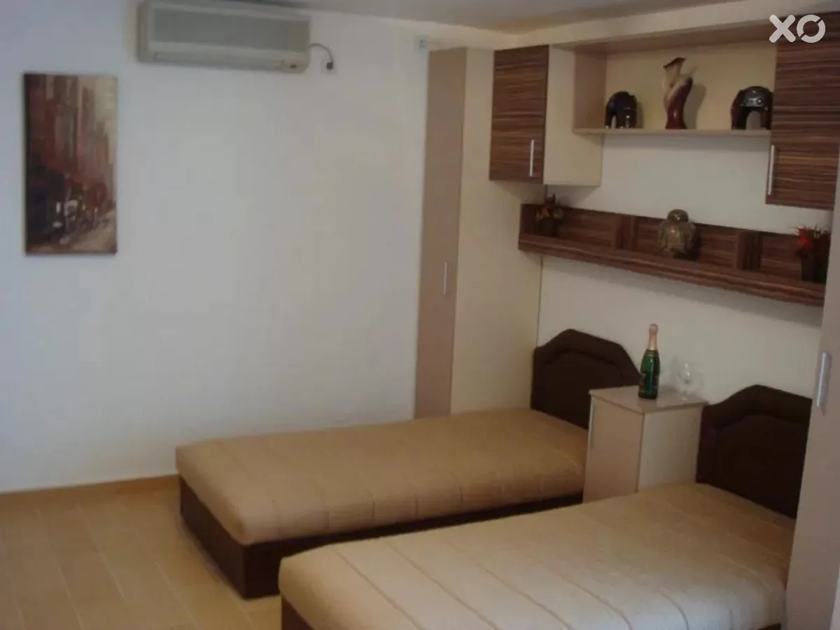 Azzuro Apartments