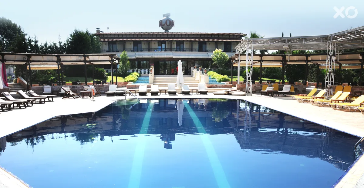 Avalon Hotel