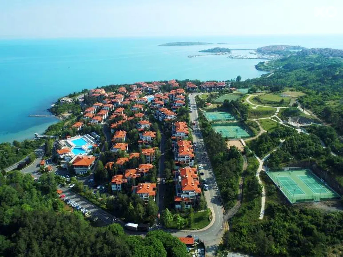 Santa Marina Holiday Village
