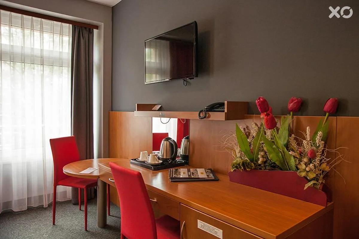 Alexander Hotel