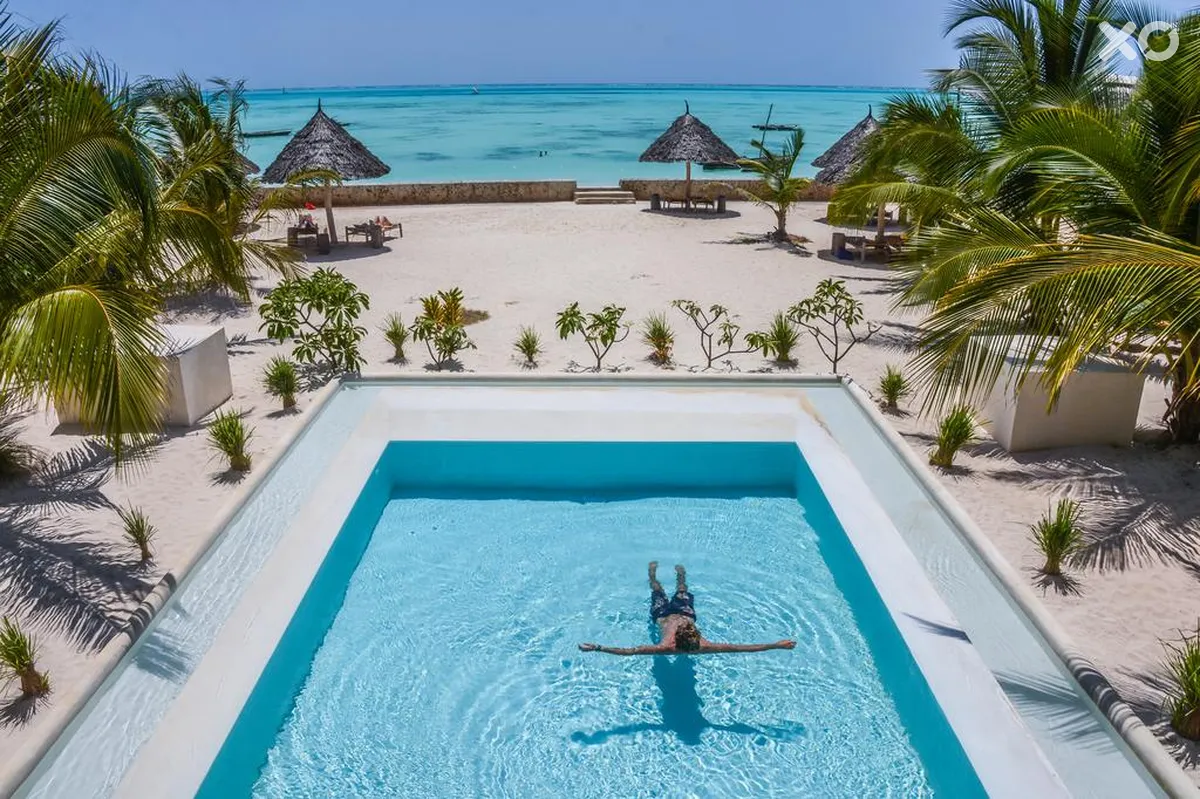 Nur Beach Hotel