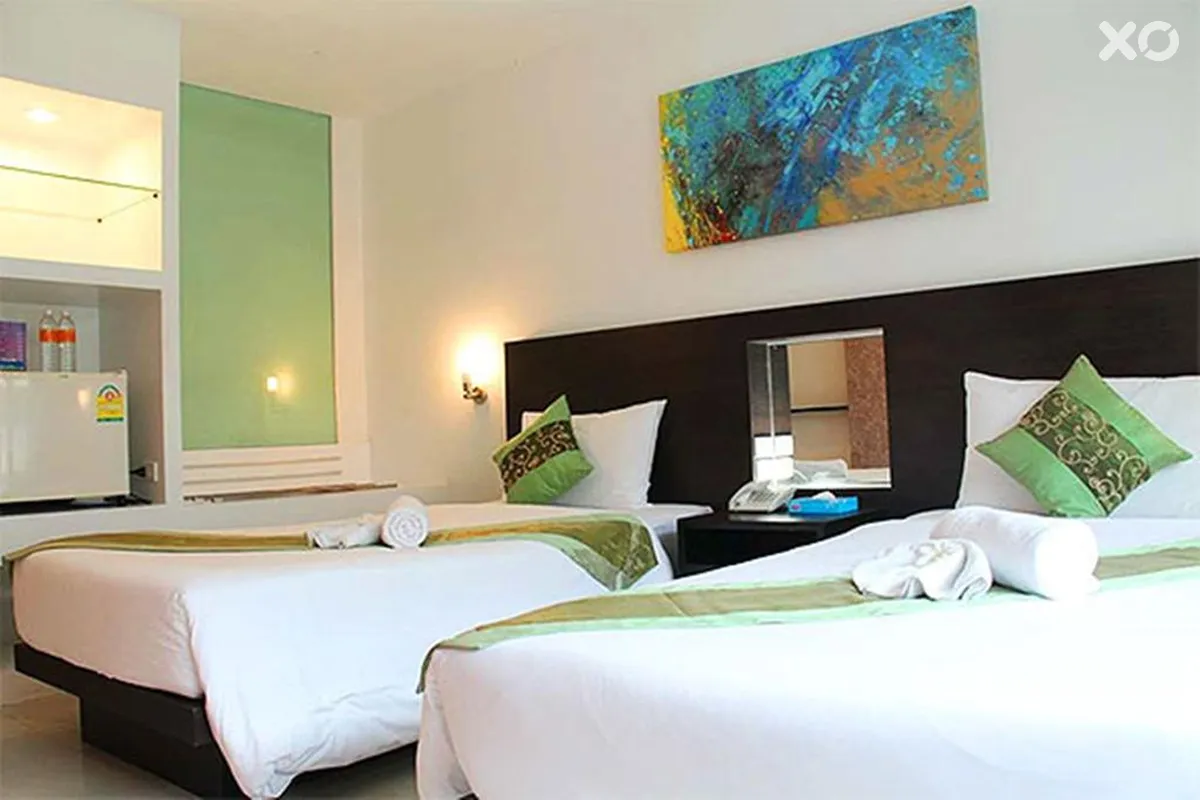 Baron Beach Hotel