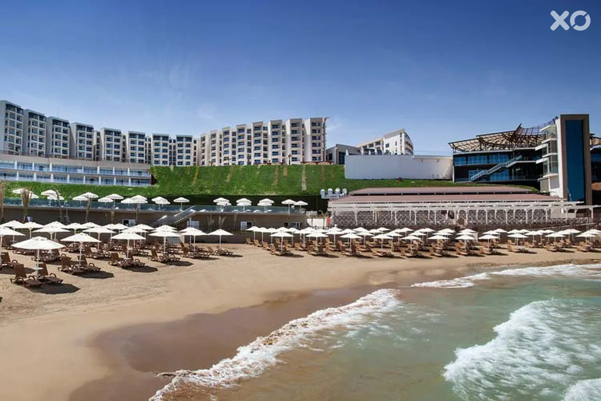 Elexus Resort & Spa