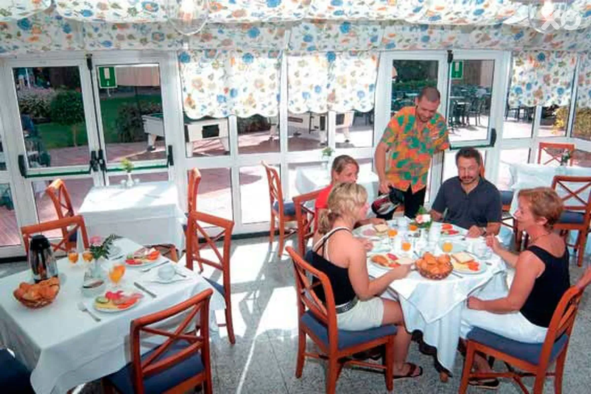 Riu Papayas Hotel