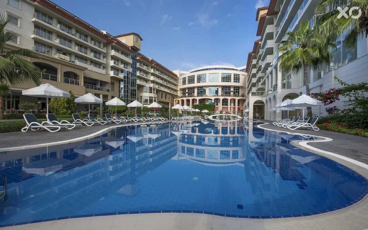 Akra Kemer