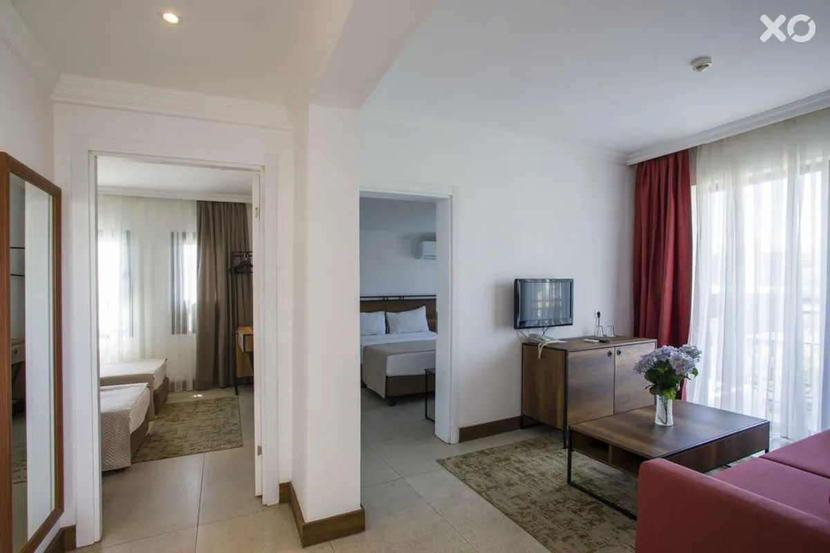 Smartline Bitez Garden Life Hotel & Suites