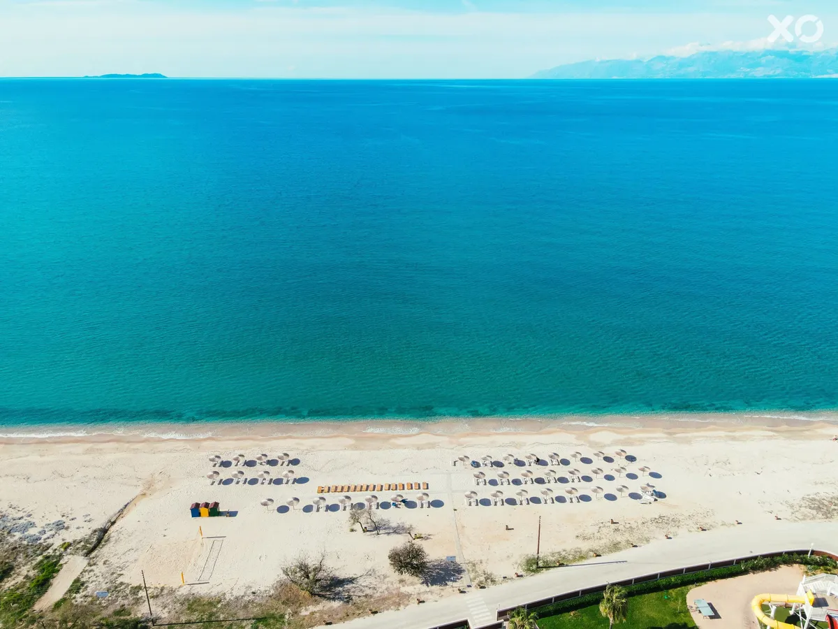 Almyros Beach Resort & Spa