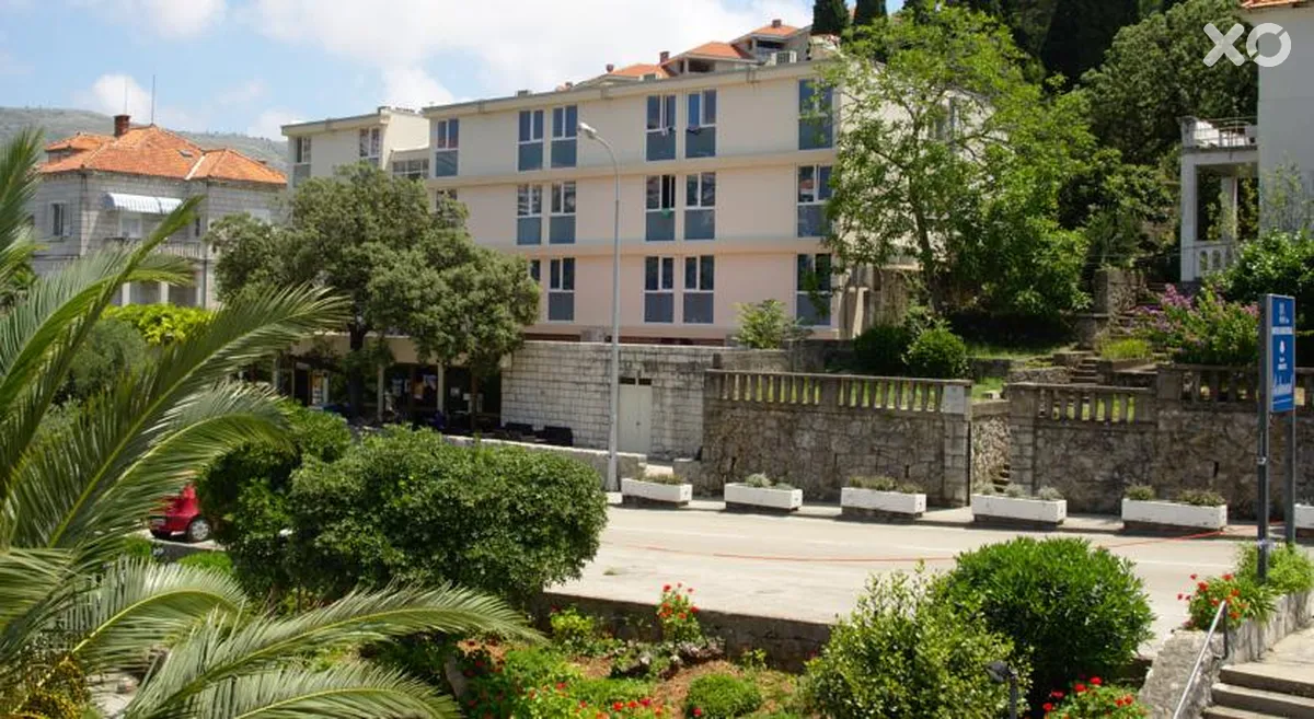 Komodor Annex