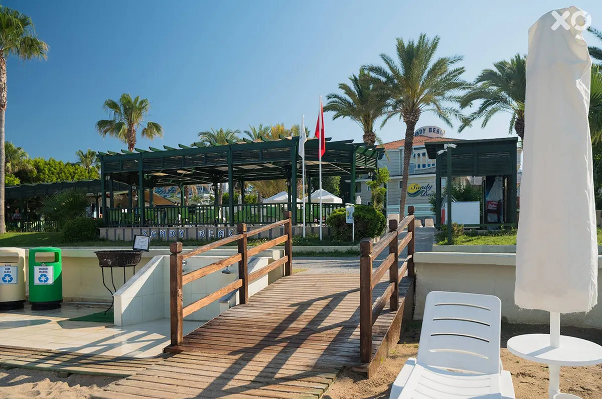 Sandy Beach Hotel