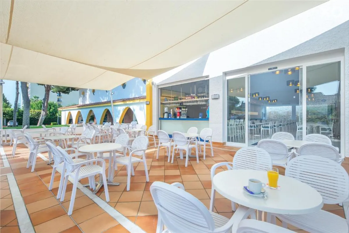 Globales Playa Estepona Hotel