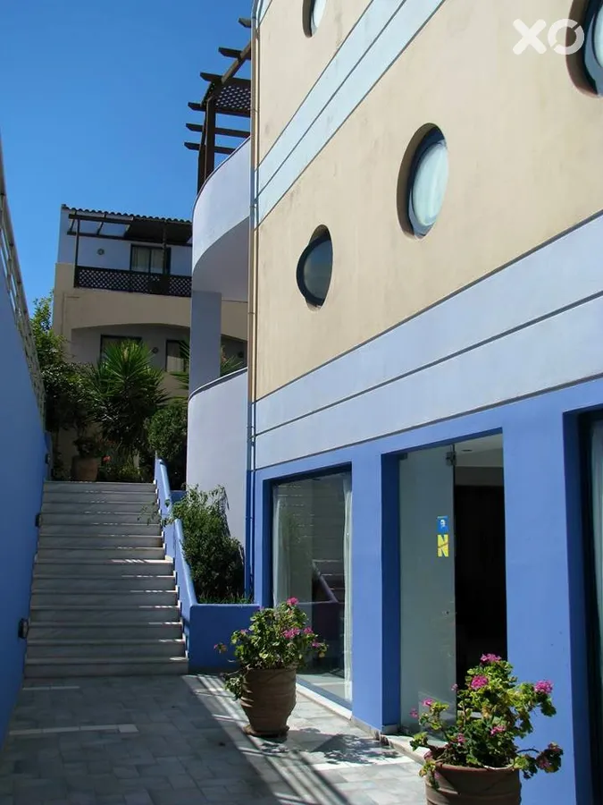 Eleni Beach Hotel