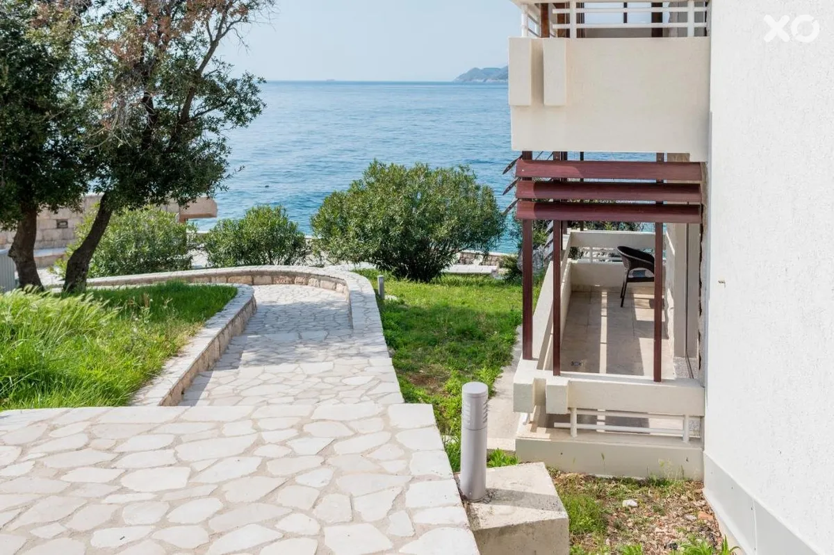 Ruza Vjetrova Hotel Resort