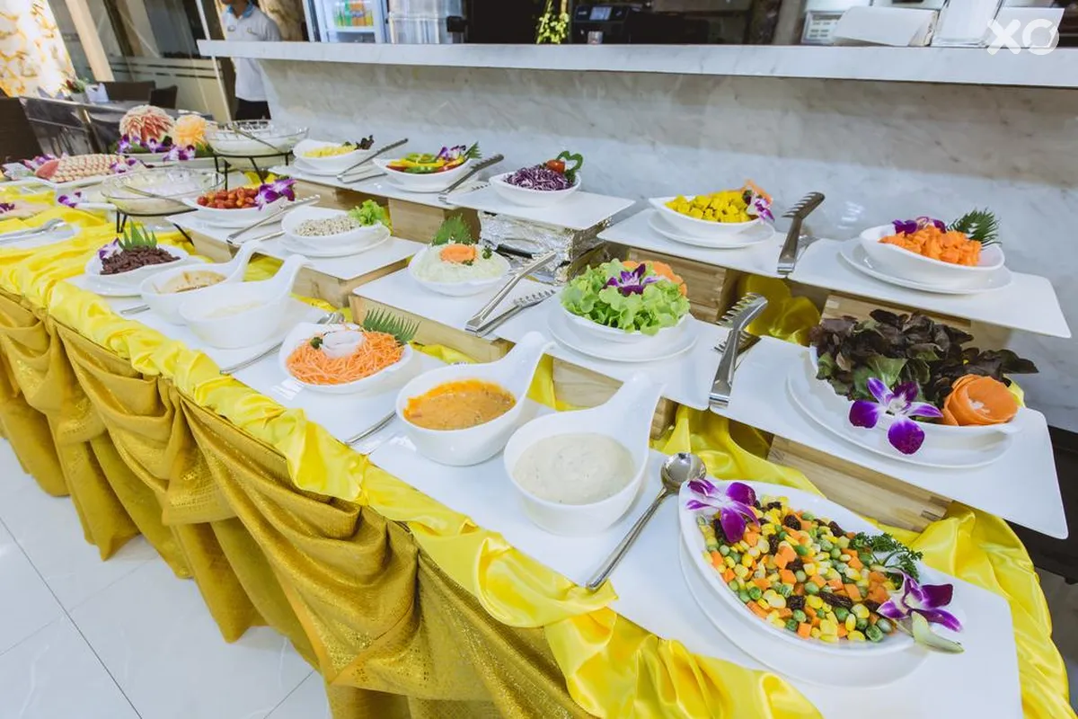 Golden Jomtien Beach Hotel
