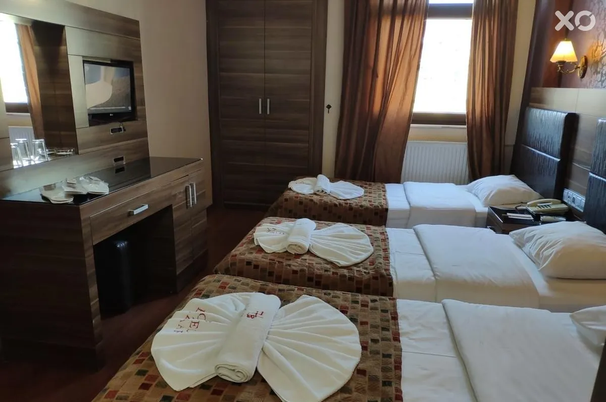 Bazaar Hotel