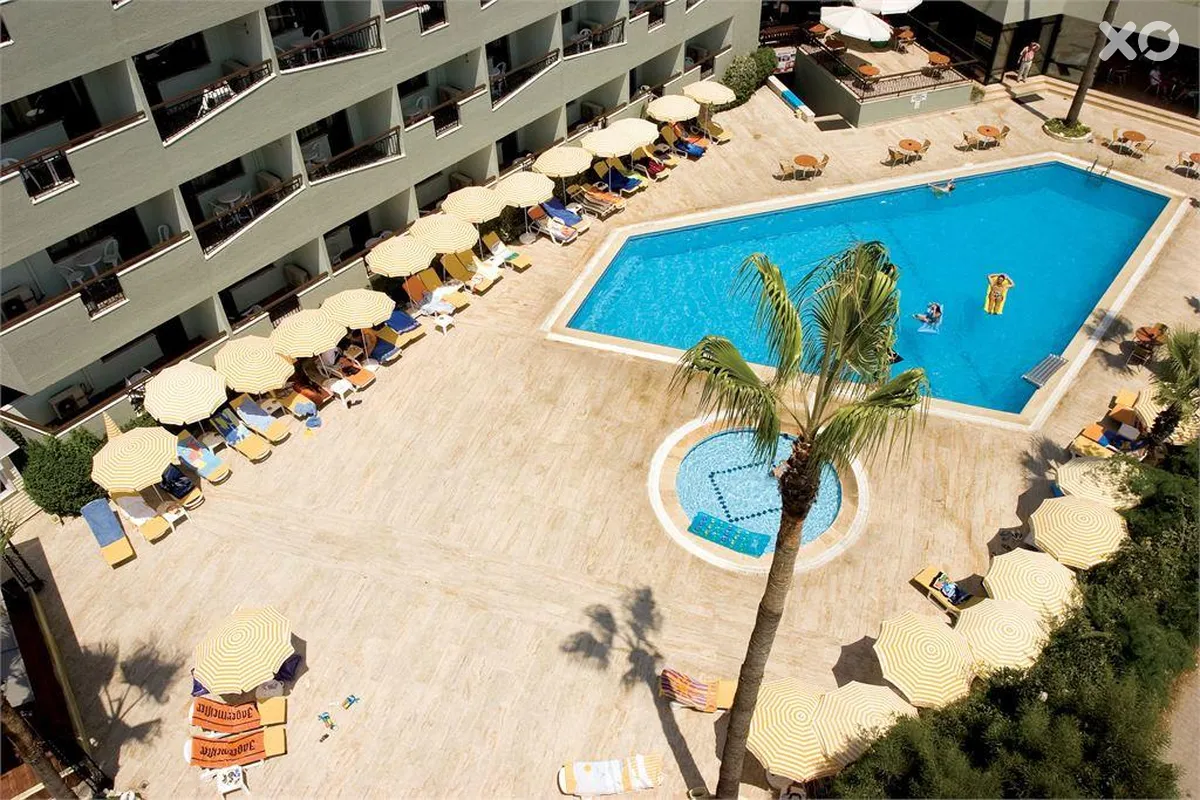 Elysee Hotel