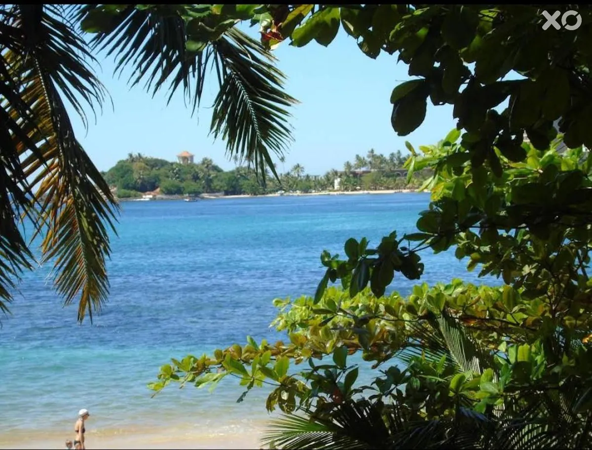 Banana Beach