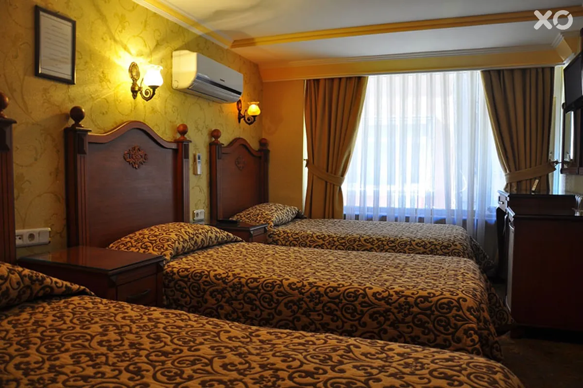 Kaya Madrid Hotel