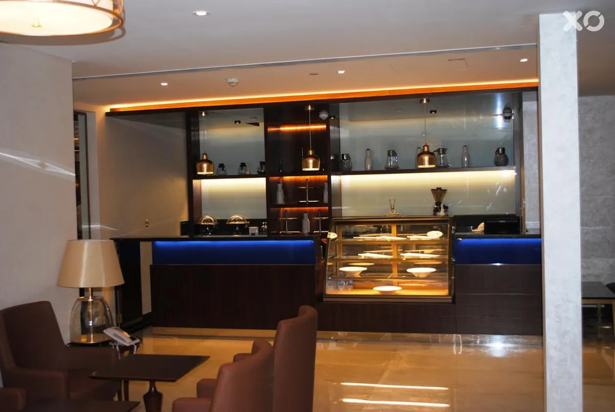 Raviz Center Point Hotel