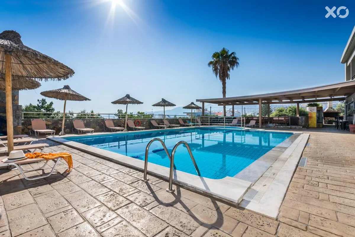 Dias Hotel & Apts