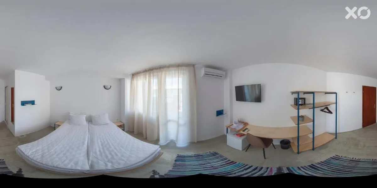 Mistral Hotel