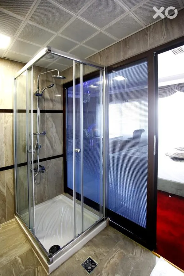 Elan Hotel