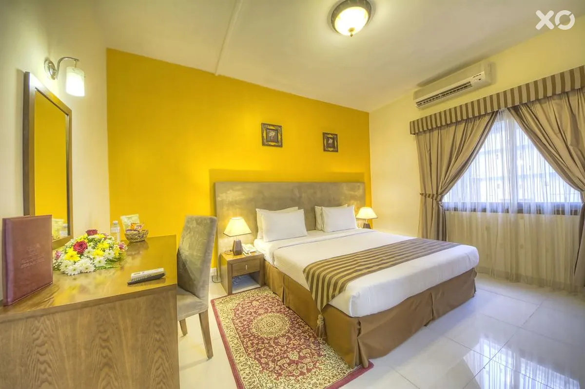 Hyde Park Hotel
