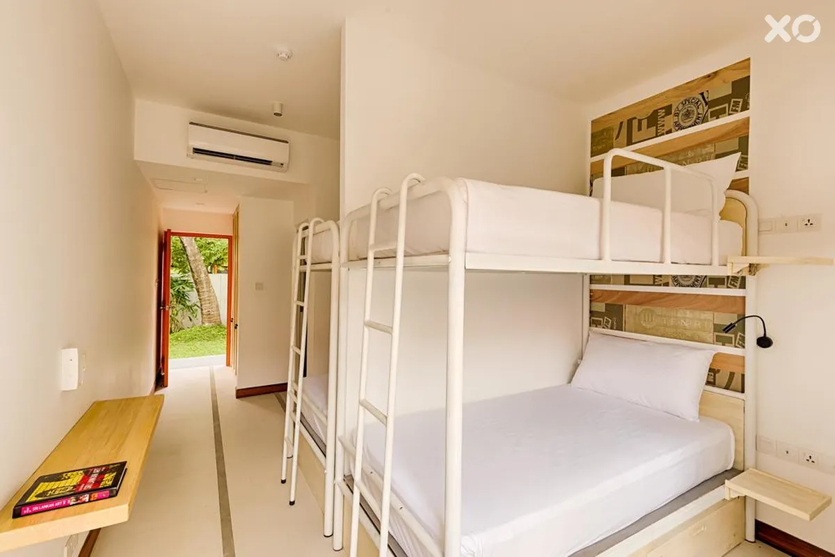 J Unawatuna Hotel