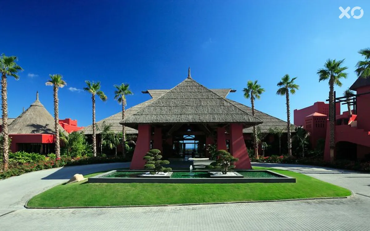 Asia Gardens Hotel & Thai Spa a Royal Hideaway Hotel