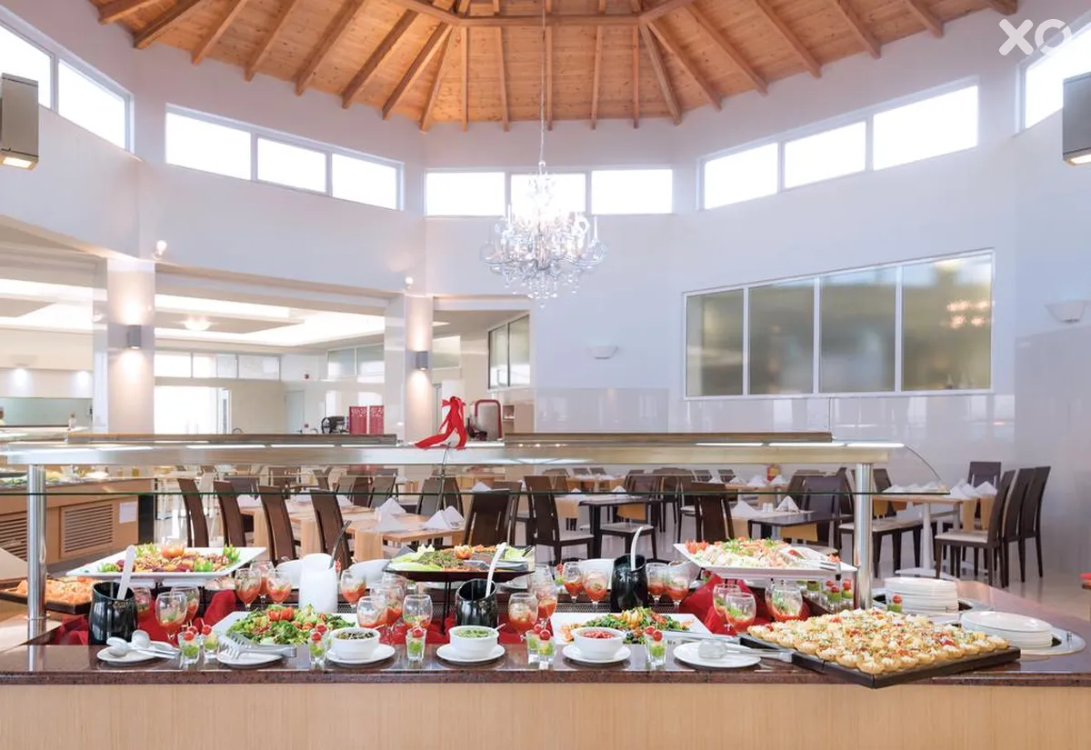 Grand Blue Beach Hotel