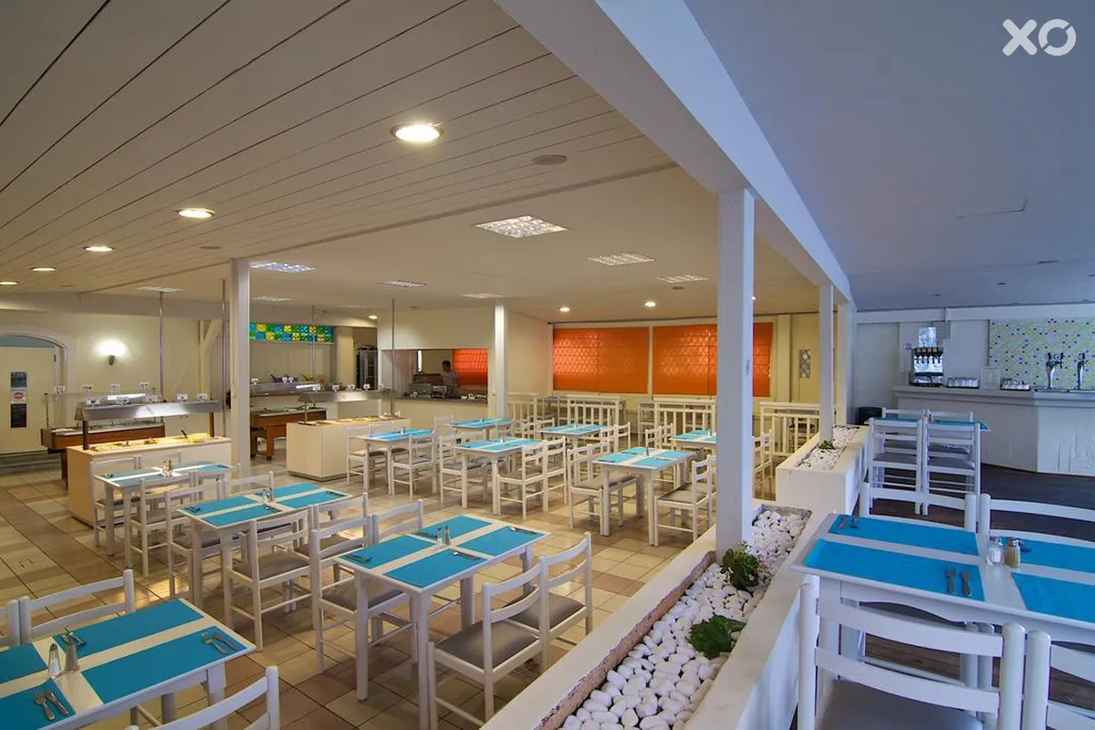 Iro Hotel