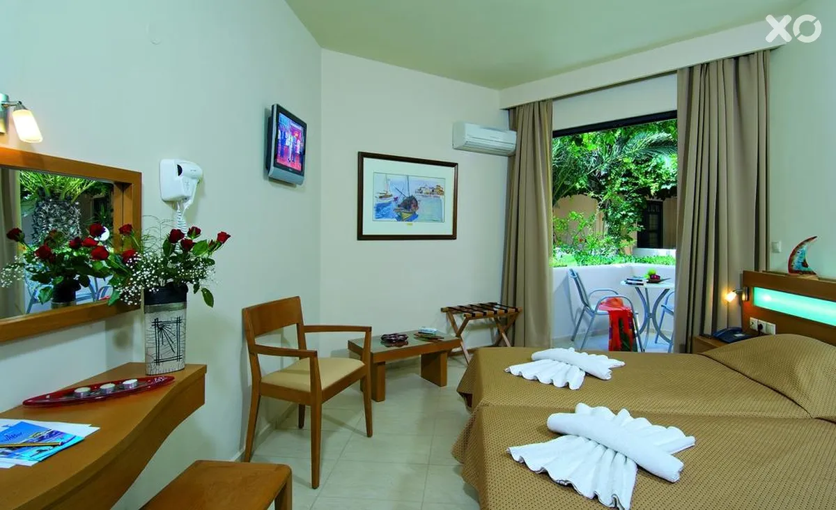 Eva Bay Hotel