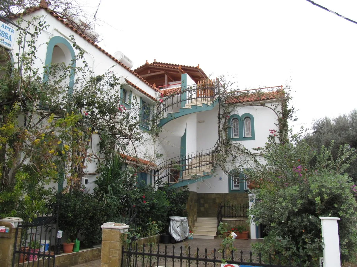 Contessa Villa