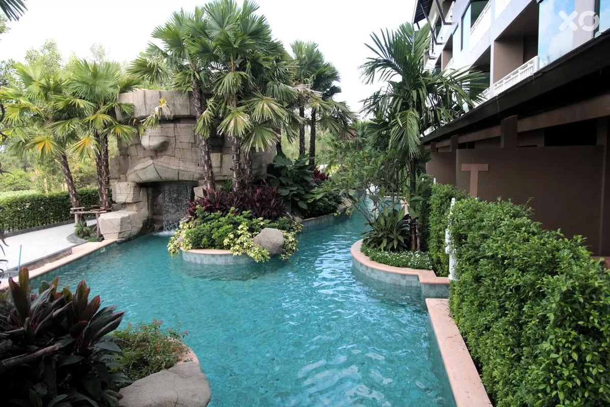 Maikhao Palm Beach Resort