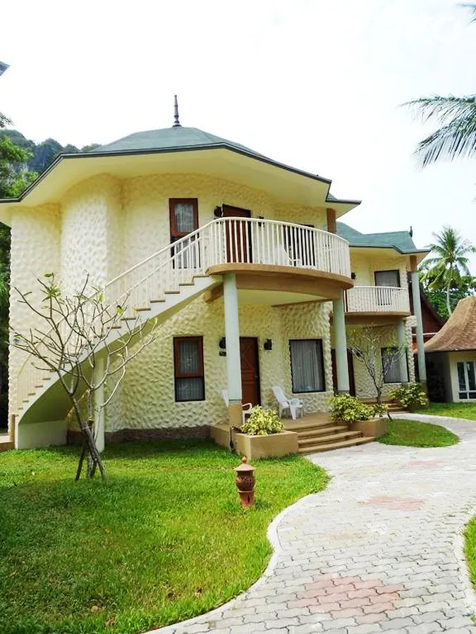 Golden Beach Resort