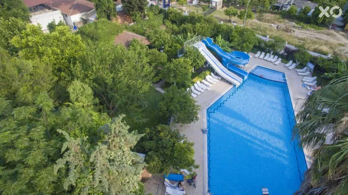 Belpoint Beach Hotel