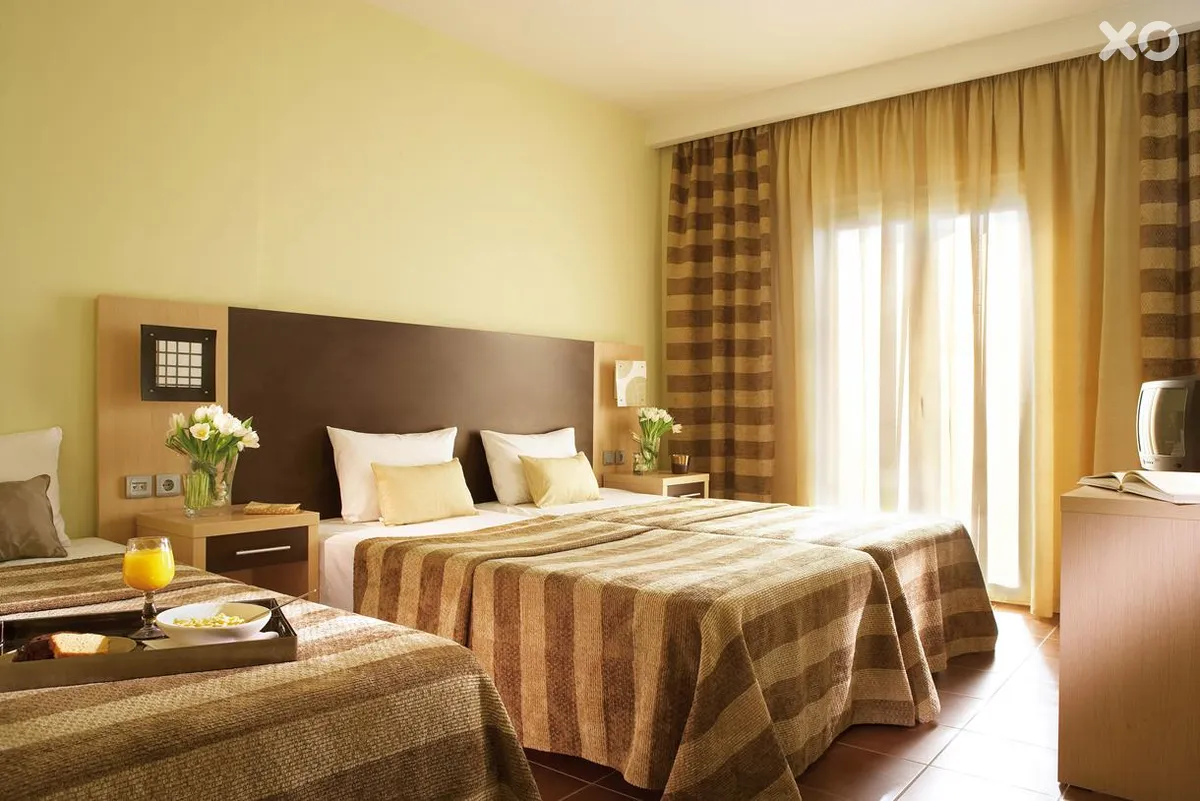 Anessis Hotel