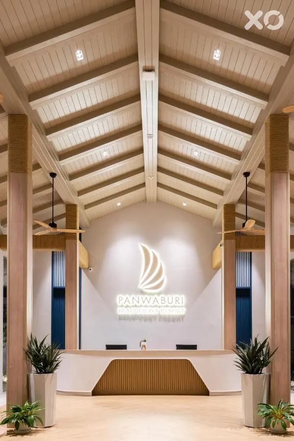 Panwaburi Beachfront Resort