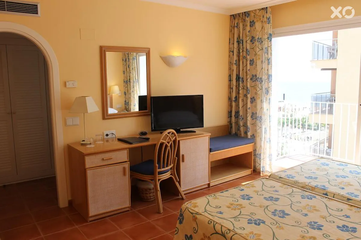 Dwo Les Palmeres Hotel