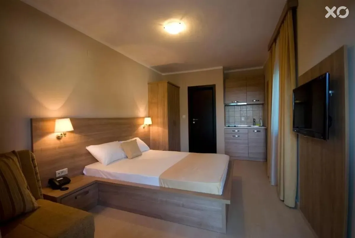 V Lux Villa
