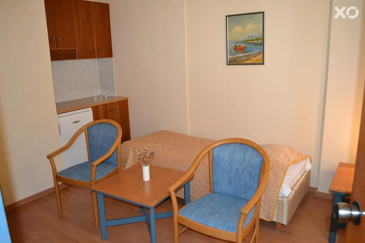 Astron Hotel