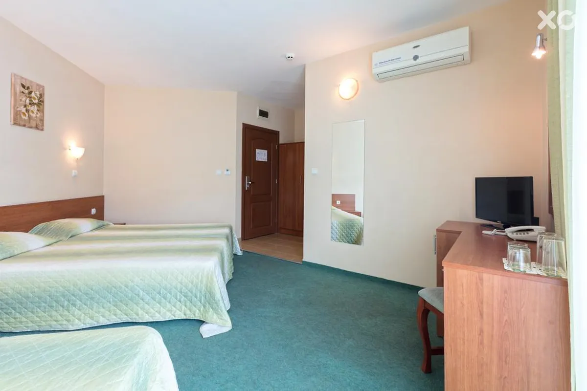 L&B Hotel