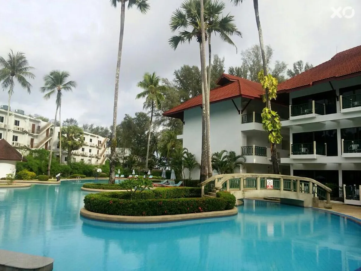 Amora Beach Resort Phuket