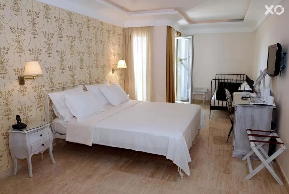 Azimut Hotel