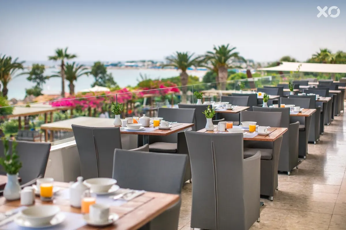 Alion Beach Hotel