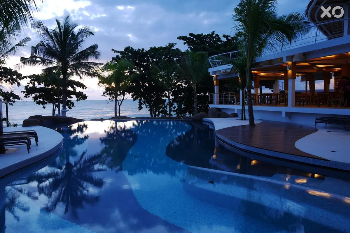 White Sand Samui Resort