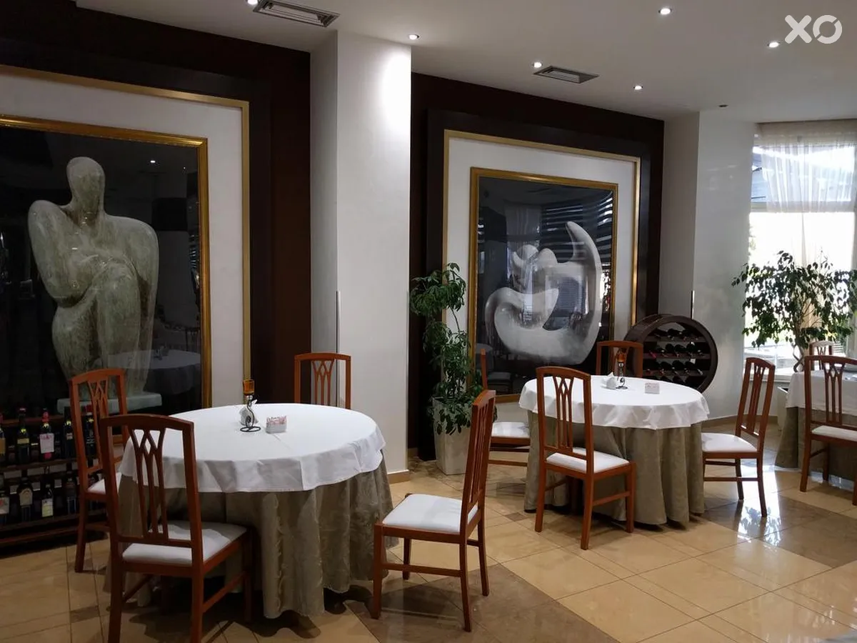 Arvi Hotel