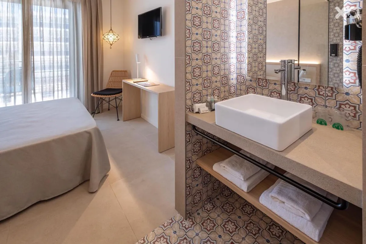 Alhambra Hotel