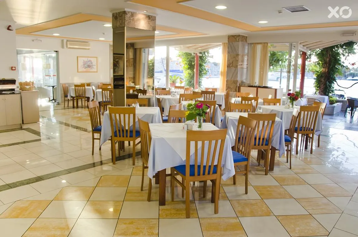 Kosta Palace Hotel